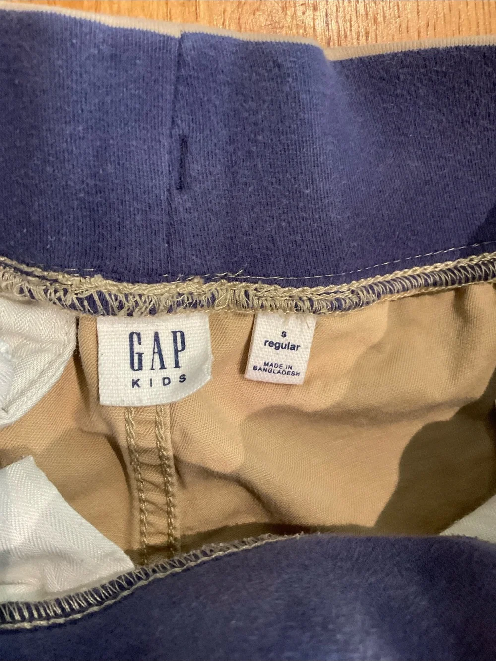 GAP Kids - SHORTS - Boy’s Size S (6/7) - Khaki/Navy - Elastic Waist,  Drawcord